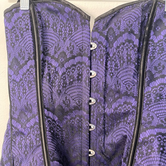 Adore Me Purple Corset Top 2x - Picture 2 of 6